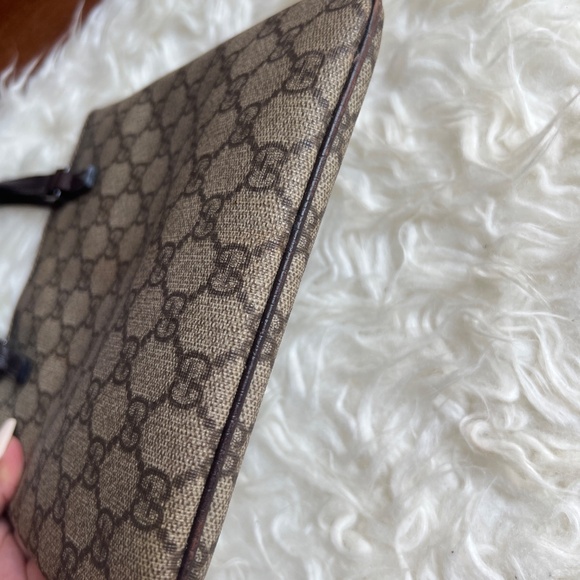 Authentic Rare Gucci GG Canvas Supreme Mini Bag - Picture 4 of 16